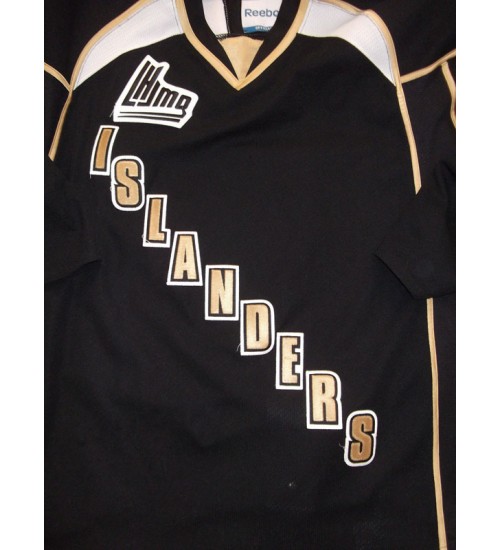 Custom QMJHL Charlottetown Islanders 2013 Pres 28 Zach Beaton Hockey jersey Road Black